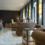 Le Soleia By Inwood Hotel