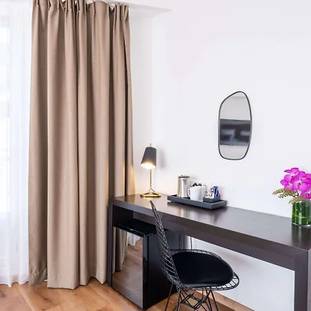 ホテル La Malmaison Boutique 4*