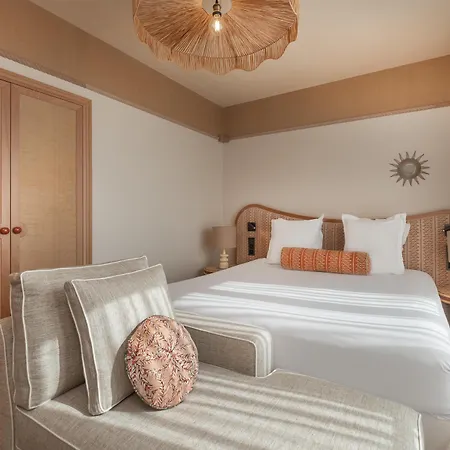 Hotel Le Soleia By Inwood 4*