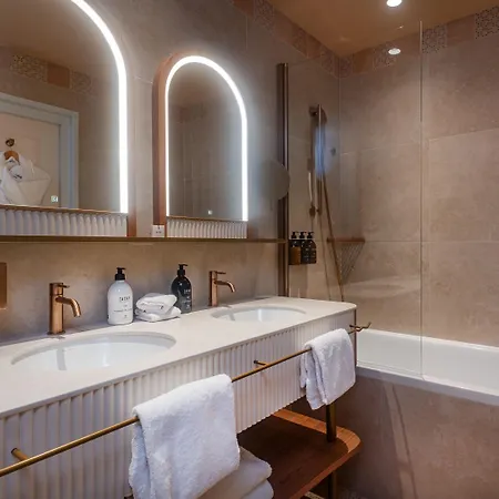 Le Soleia By Inwood 4*