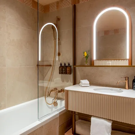 Hotel Le Soleia By Inwood 4*