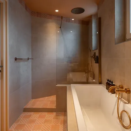 Hotel Le Soleia By Inwood 4*