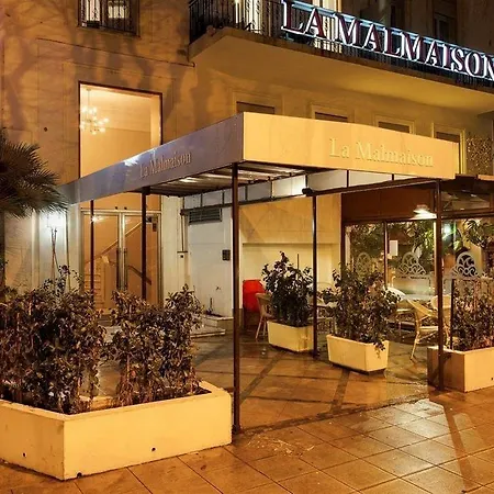 Le Soleia By Inwood 4*