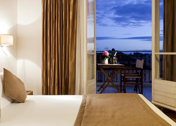 Le Soleia By Inwood Hotel 4*
