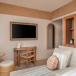 Le Soleia By Inwood 니스